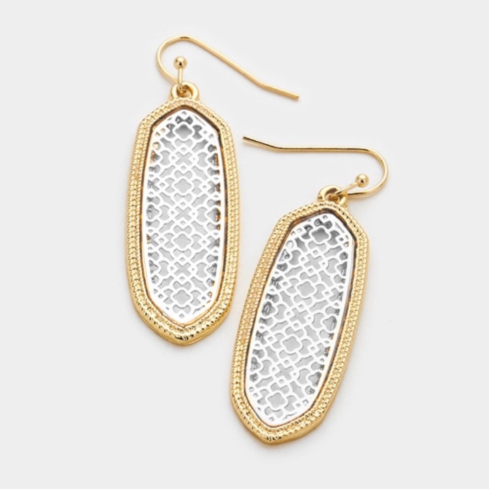 Gold and silver two tone filigree earrings.